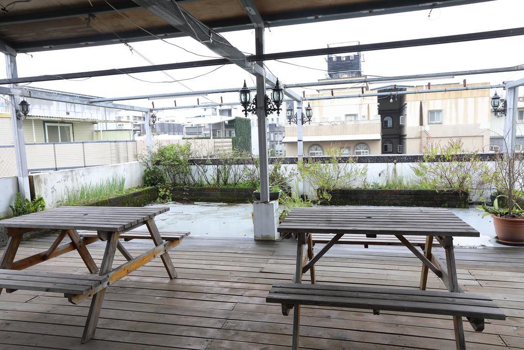 First Place B&B Hualien City Exterior photo
