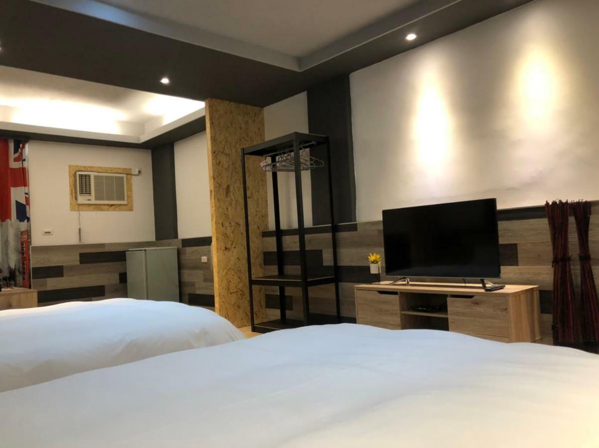 First Place B&B Hualien City Exterior photo