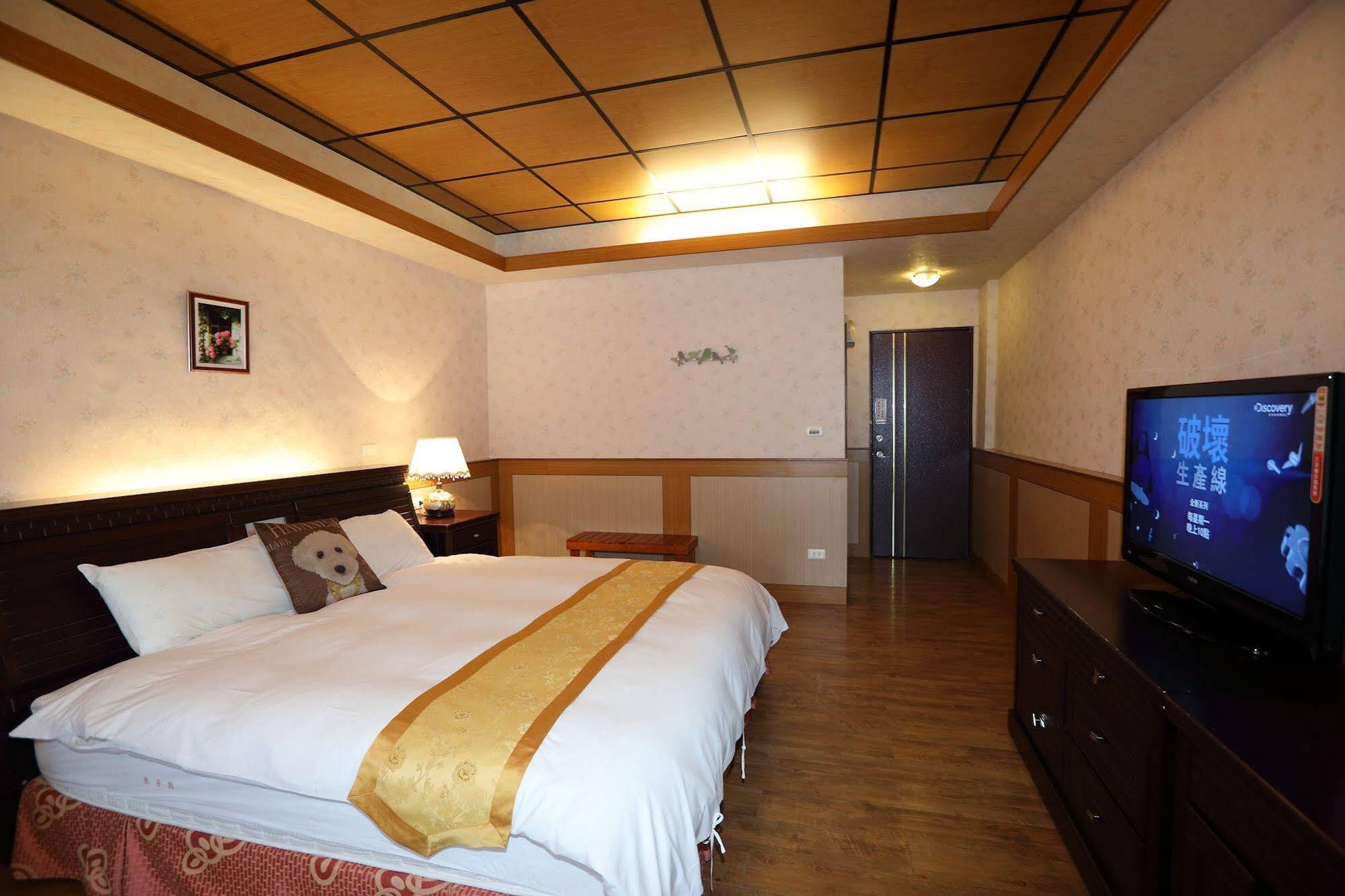 First Place B&B Hualien City Exterior photo