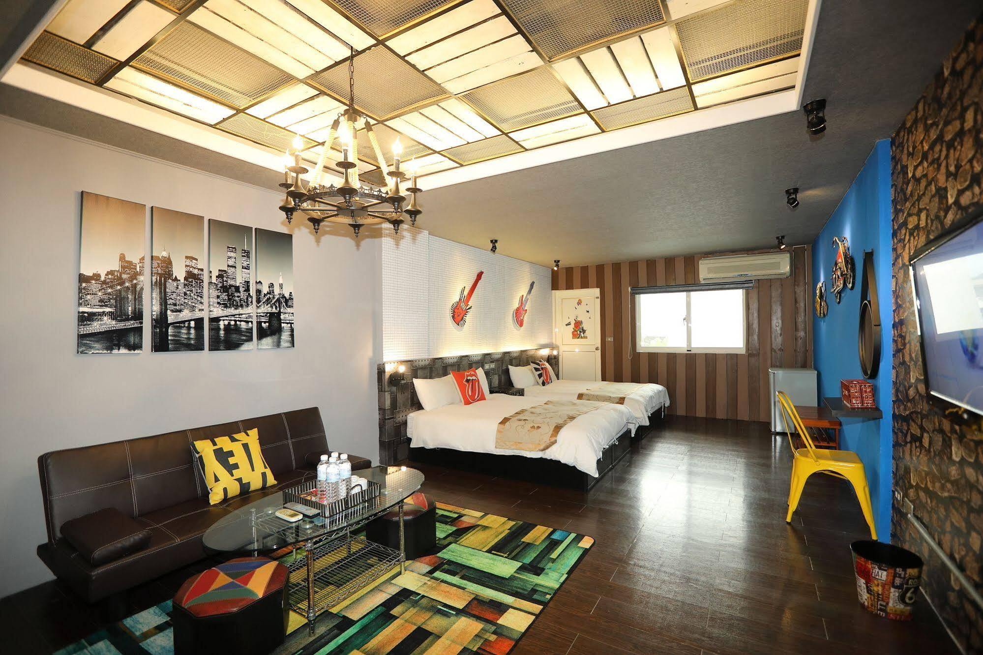 First Place B&B Hualien City Exterior photo